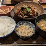 土鍋炊ごはん なかよし - なすと豚肉の味噌炒め定食