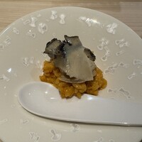 千住 しげ - 雲丹を和えたシャリと鮑