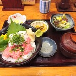 さかな屋すし 魚健 - イカネギトロ丼