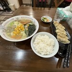 憩いの喰う感 麺恋 - 