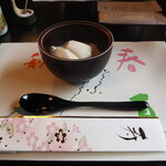 とうふ屋うかい - お好みで塩や出し醤油を