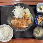 磯 - 料理写真:焼肉定食　８５０円　(2025/08)