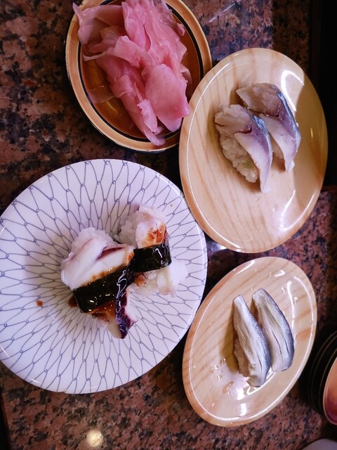 助六寿司 - 伊勢佐木長者町/回転寿司 | 食べログ