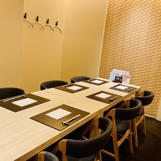 完全個室2-10名様まで利用可能