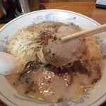 こむらさき - 叉焼は柔らかくて美味しい