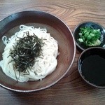 Daishin Udon - ざる細めん500円（ざるじゃなかったけど）