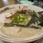 中村商店 - 豚骨ラーメン