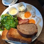 ベーカリー&レストラン沢村 - 