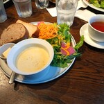 ベーカリー&レストラン沢村 - 