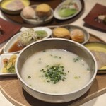 フォレスト・テーブル - 