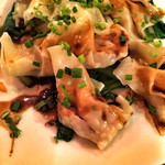 マラッカバー - 茹でワンタン