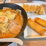 ８番らーめん 手取店 - 