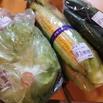 川場田園プラザ - 野菜モリモリ買いました♪トマトやバジルも〜