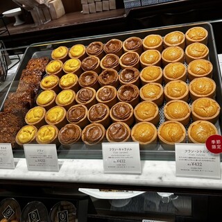 BURDIGALA PÂTISSERIE_0