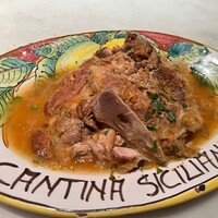 豚肉のジェノベーゼ（スペアリブと香味野菜の蒸し焼き）