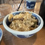 そば処 湧水 - 炊き込みご飯