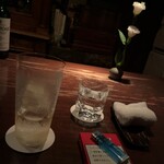 バー・ラ・ユロット - 