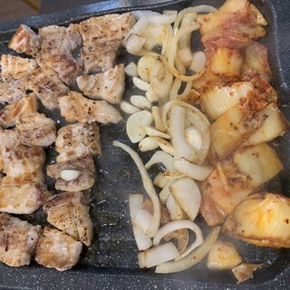 韓国料理 PUNI_1