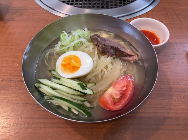 昭和ホルモン亭 山形嶋店 - 東金井（焼肉）の写真