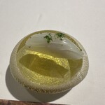 ラ・ヴァガボンド - ③イカの寿司（イカに細かい作業、まさに芸術品）