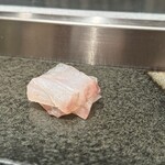 鮨 うえはら - ひらめ