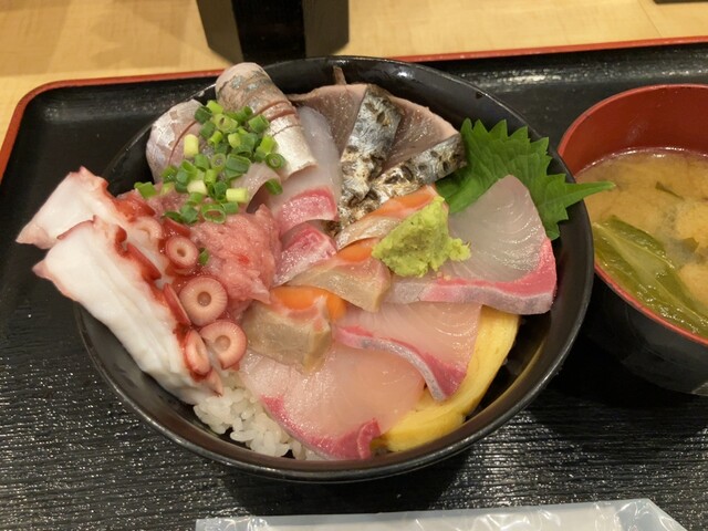 Uogashi Sakaba The Tsukiji Ningyo Cho Ten photo 5