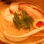 臥龍 - 2014/10 超豪華！！肉麺￥１２００