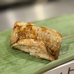 すし専門ストア かど平 - 穴子！！めっちゃふわとろで、暖かくて絶対おいしい。