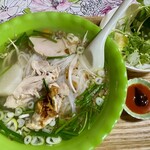ミイ ニエン - 鶏肉のフォー
