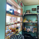 ミイ ニエン - 店内販売