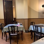 住吉飯店 - 開店1番乗りの特権テーブルショット