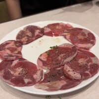 馬車道 de 焼肉 DOURAKU CORRIDA 北仲ブリック＆ホワイト店 - 