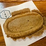 千寿堂 - 料理写真:焼きたて煎餅 100円