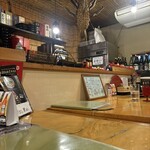 会津郷土食 鶴我 - カウンターがあると1人も楽しみやすいです。