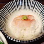 寿製麺 よしかわ - キンメ刺身乗せご飯