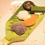 伊藤久右衛門 祇園四条店 - 