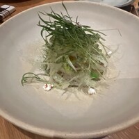 SMAAK - イカ、クスクス、タイヴィネグレット、フェンネル