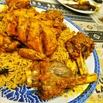 ザイカ・カレーハウス - マトングドゥカとローストチキン