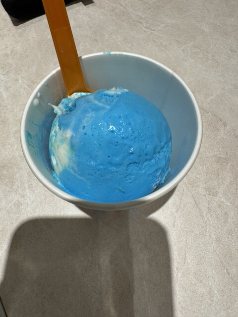 iiiあいすくりんショップ byブルーシール 浦添パルコシティ店 （【旧