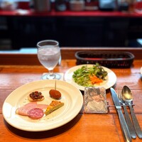 バル デ エスパーニャ ムイ 名古屋ミッドランド店 - 