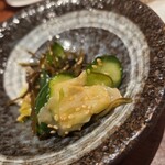 炭焼 うな富士 - お通し　胡麻油にきゅうり　サッパリです