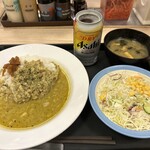 松屋 - ドライグリーンカレーサラダセット＆生ジョッキ缶