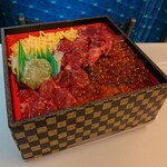 デリカステーション - 料理写真:まぐろいくら弁当