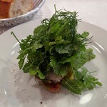 ブション - イワシのマリネ 熱々のじゃがいも ハーブのサラダ