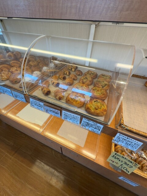 こむぎ屋 パン工房 小麦屋 天白店 - 植田（名古屋市営）/パン | 食べログ