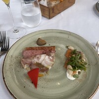 RESTAURANT DAZZLE - 