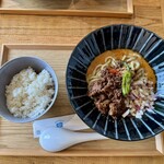 NAKAMICHI - 汁なし担々太ふと麺、肉増し、ライス