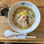 NAKAMICHI - 女将おすすめ塩煮干しそば