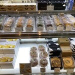 宝牧場しぼりたて工房 - 