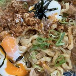 おきまろ - 沖縄まぜそばのアップ